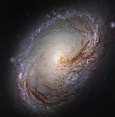 471px-A_galactic_maelstrom.jpg